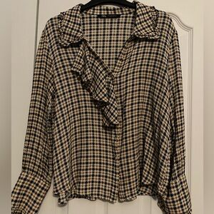 Zara Black and Cream Houndstooth Blouse